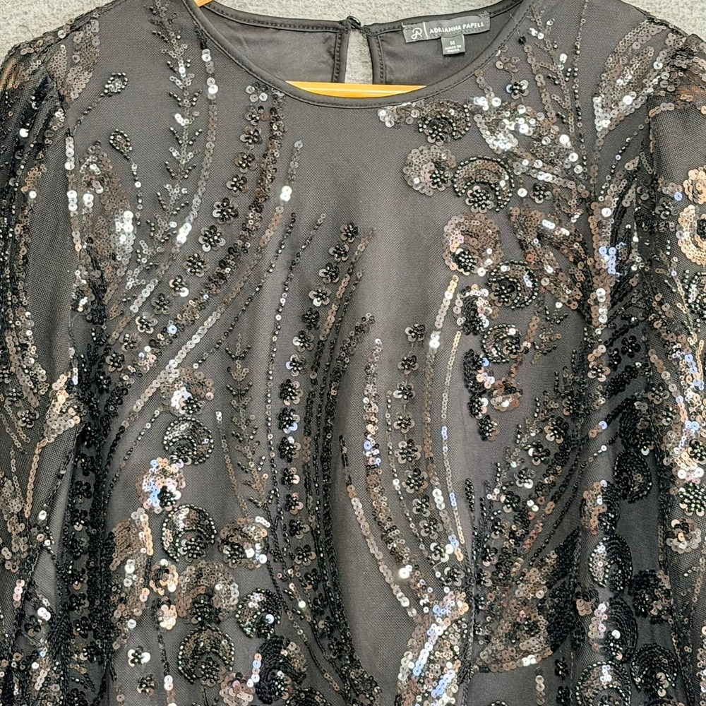 Adrianna Papell Womens Sequin Embellished Illusion Sleeve Sz M Statement Top - Picture 5 of 9
